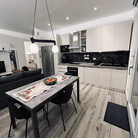 Apartman Fati *